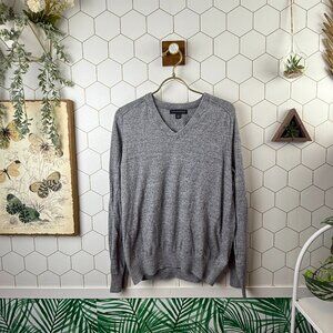 Banana Republic Men's Gray V-Neck Sweater (2011 Collection) - Size - Small